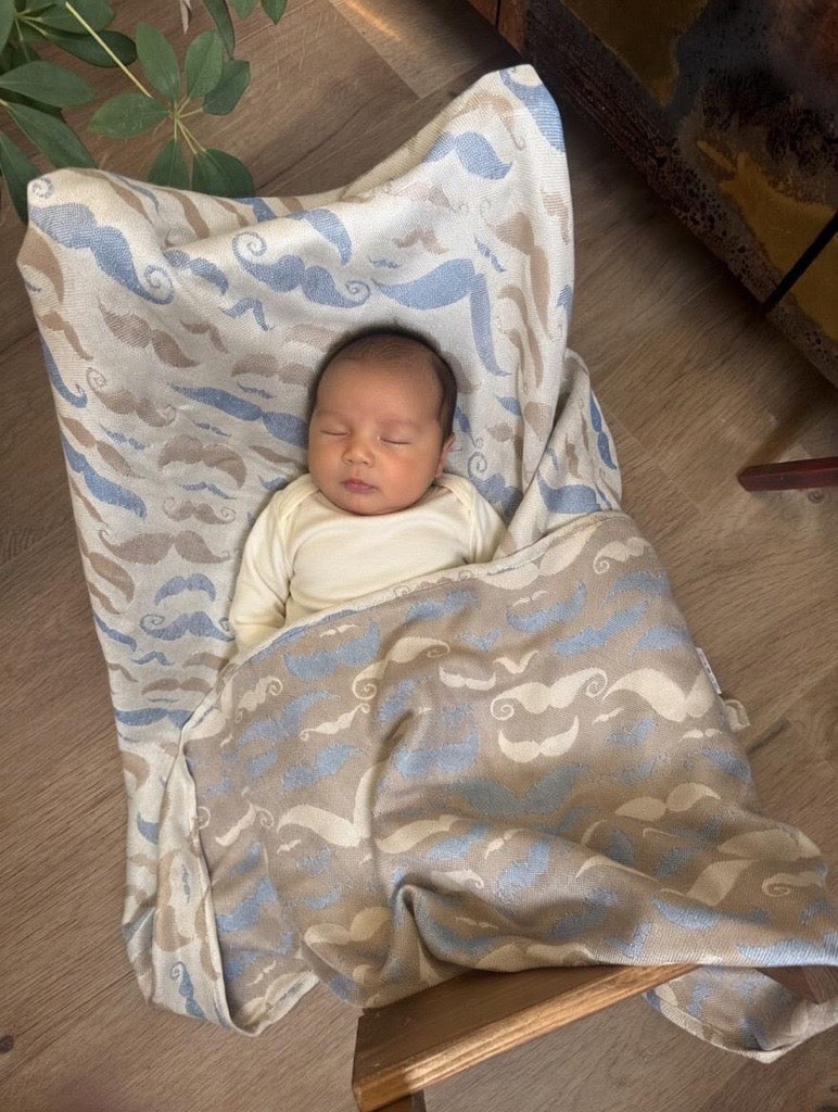 Kela tyg mustasch günter