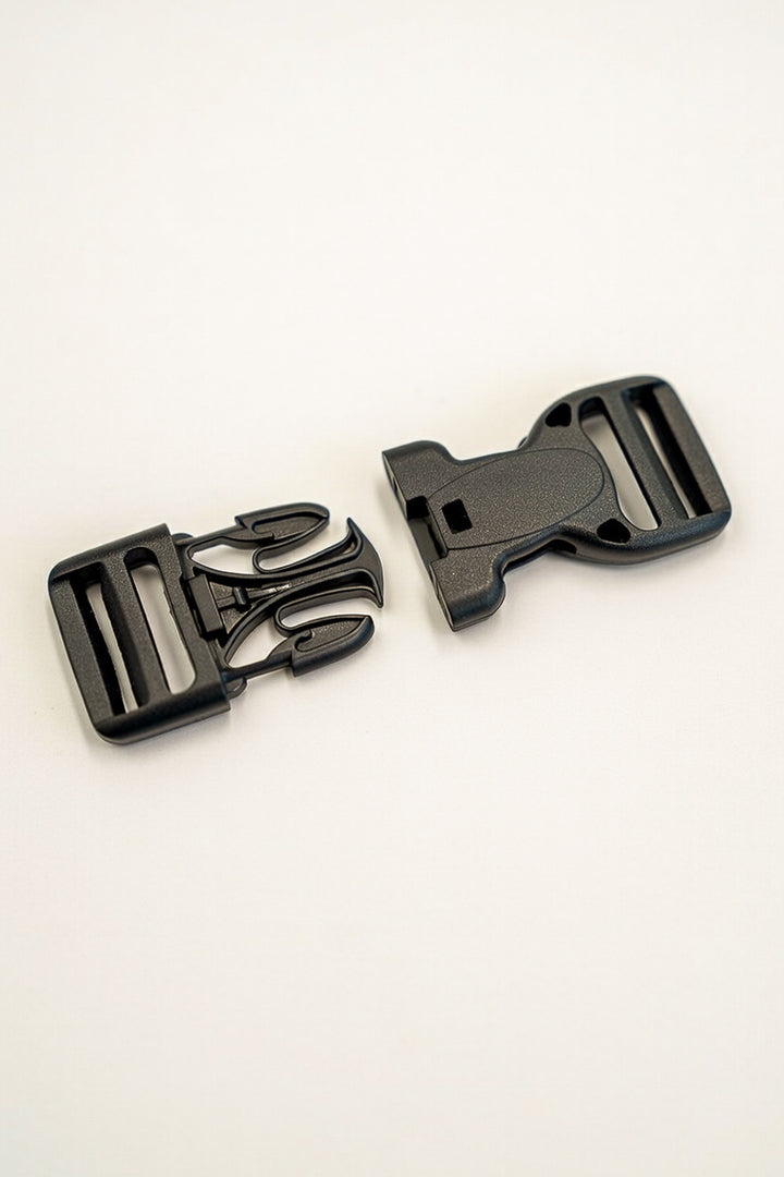 Schnalle mit Sicherheitsknopf 25mm schwarz