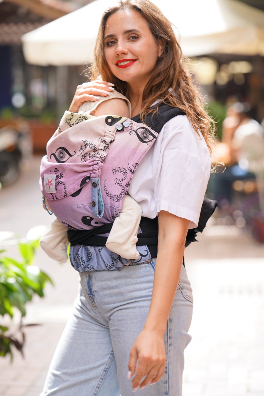 Babytrage TaiTai Om Shanti Laya - KOKADI