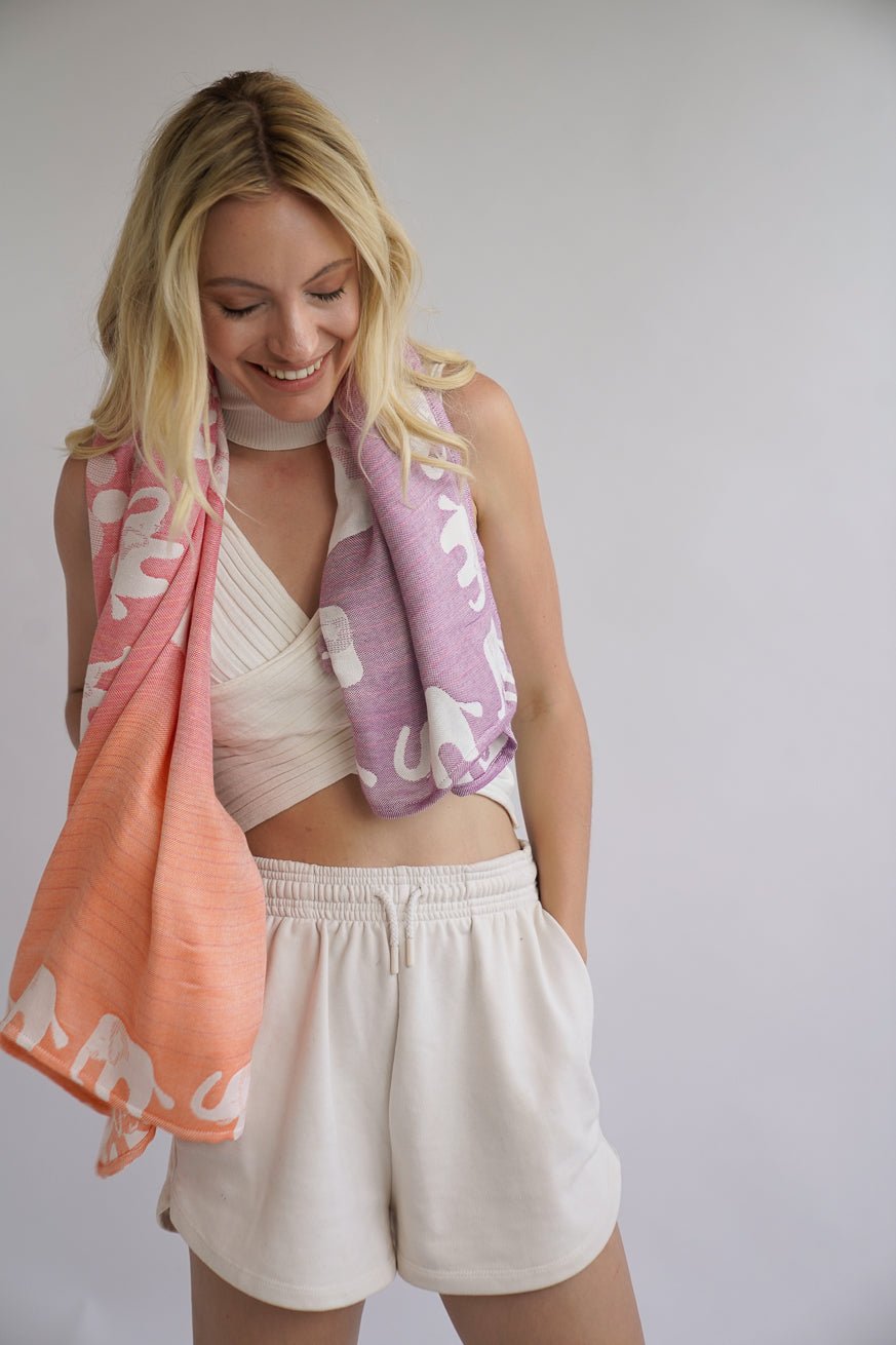 Mysig filt Elephant Parade Ella - KOKADI